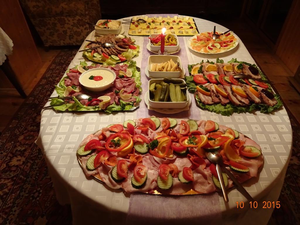 Loučeň Lovecky Hotel Jivak מראה חיצוני תמונה